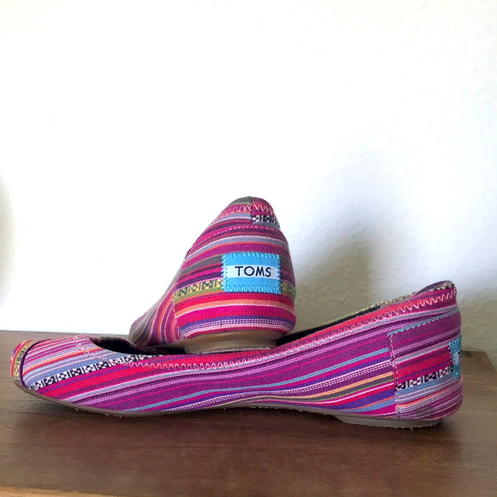 Tom’s Colored Flats